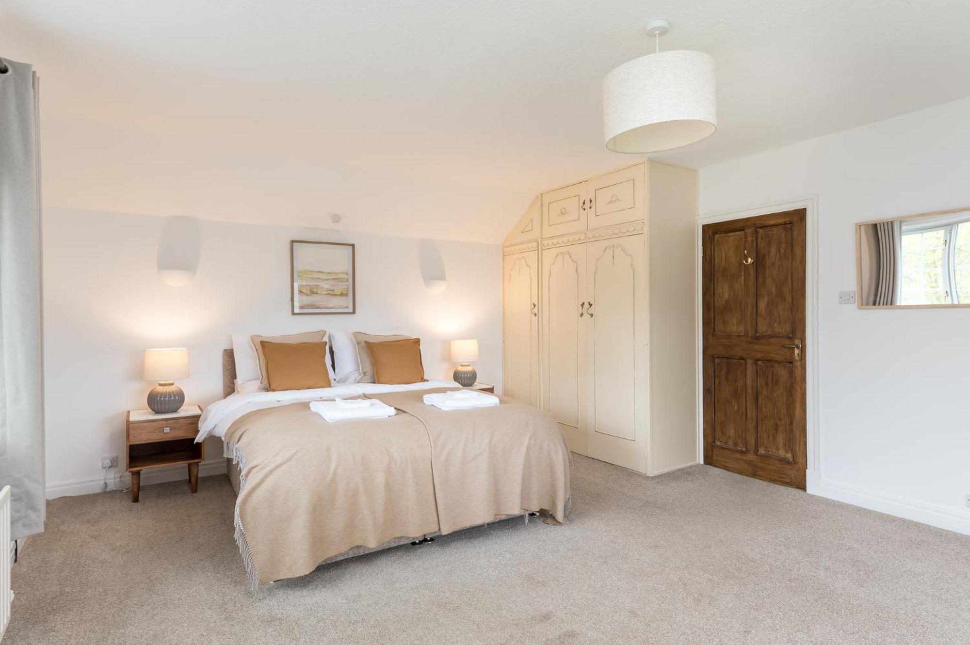 Central Malham Wellbeing Escape With Hot Tub Sleeps 8 Exterior foto
